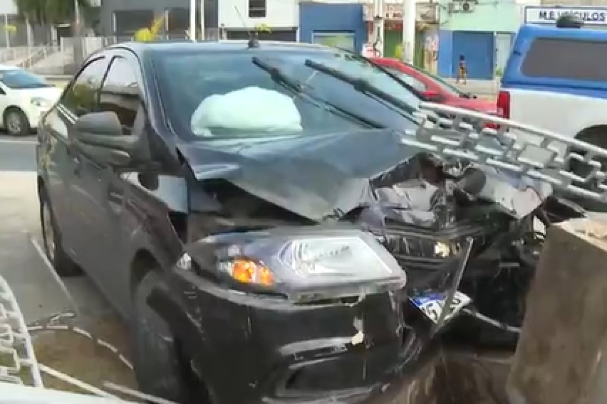 Homem é preso após acidente e troca de tiros com a polícia, em Salvador