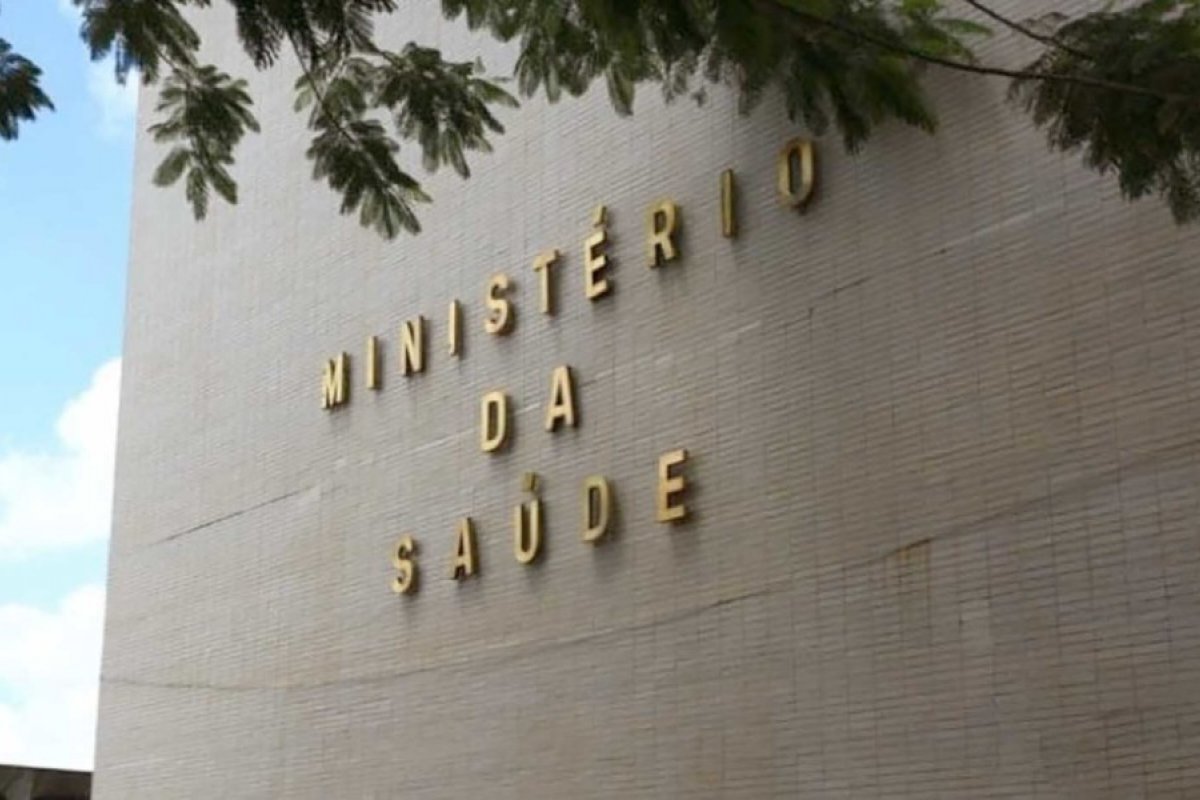 Ministério da Saúde perde 5,1 mil servidores na pandemia