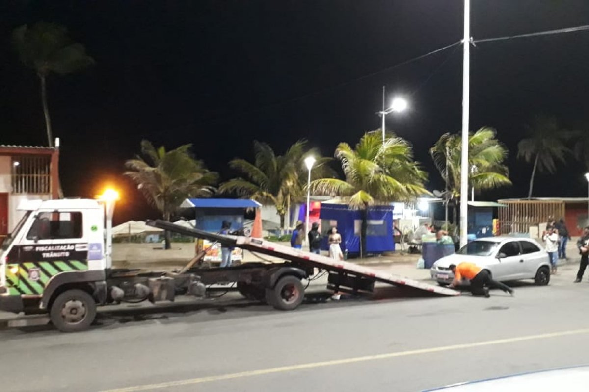 Operação Sílere apreende equipamentos de som e um carro em Salvador