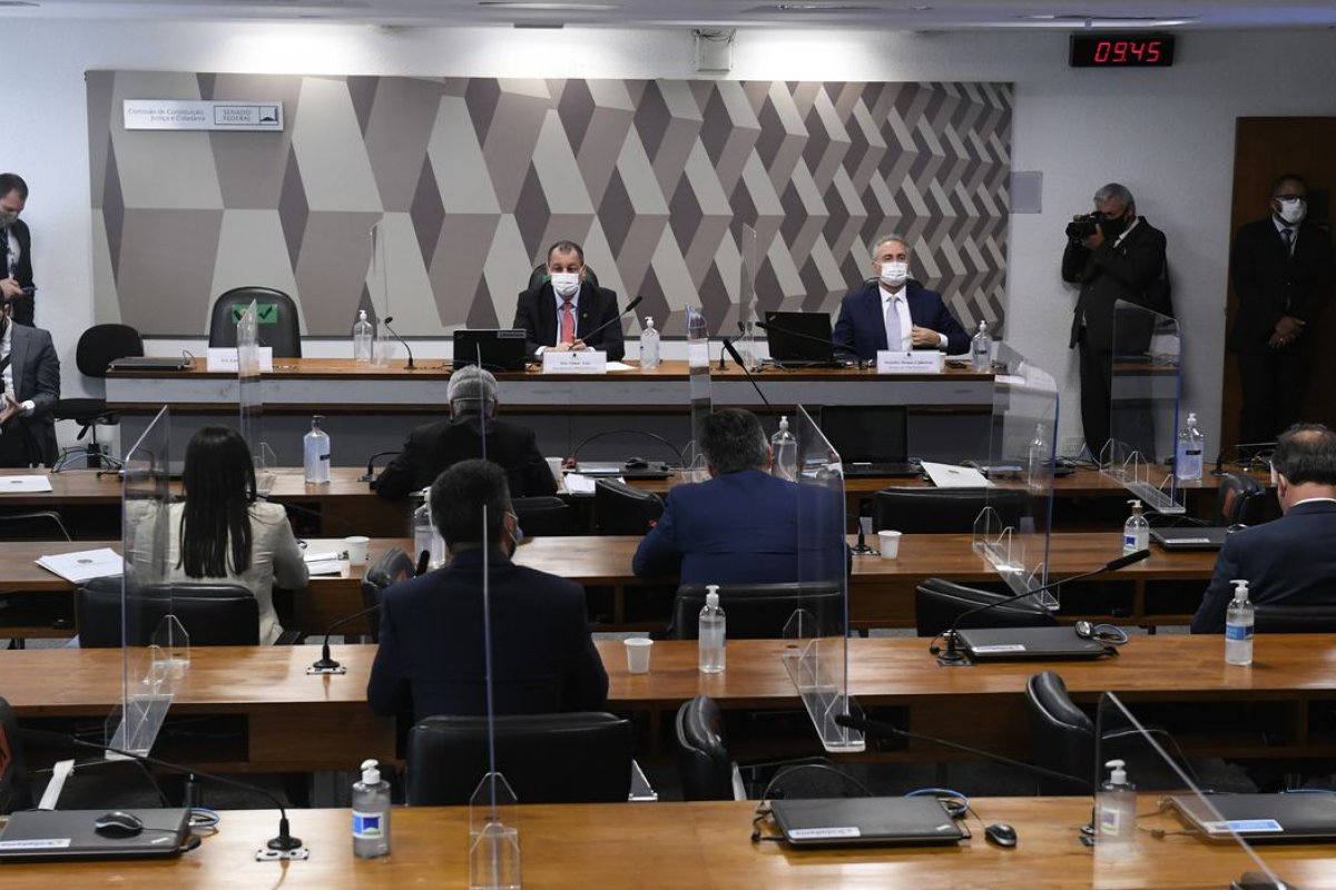 CPI da Covid pode encaminhar denúncia ao STF de uso de dinheiro público em manifestação