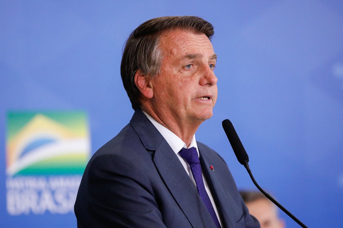 ‘Bom ver a Bahia cada vez mais verde e amarela, diferente do vermelho’, diz Bolsonaro 