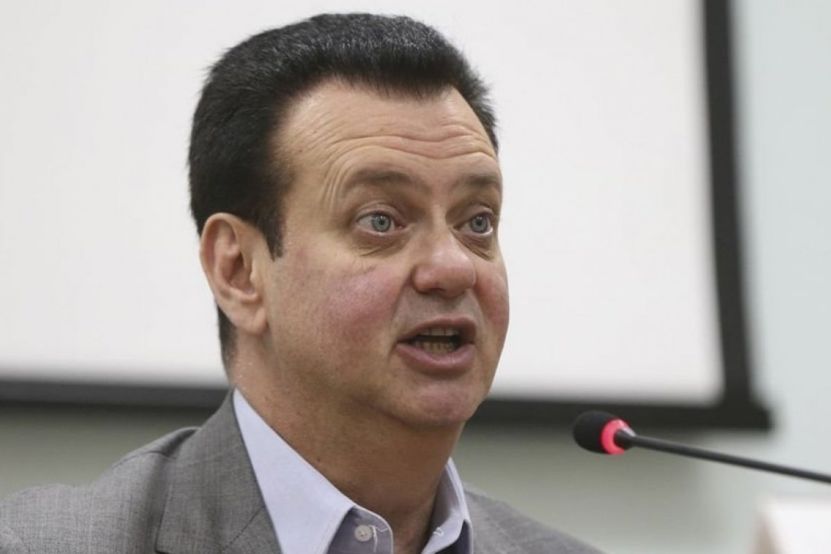 Bolsonaro se colocou em uma sinuca de bico, diz Kassab 