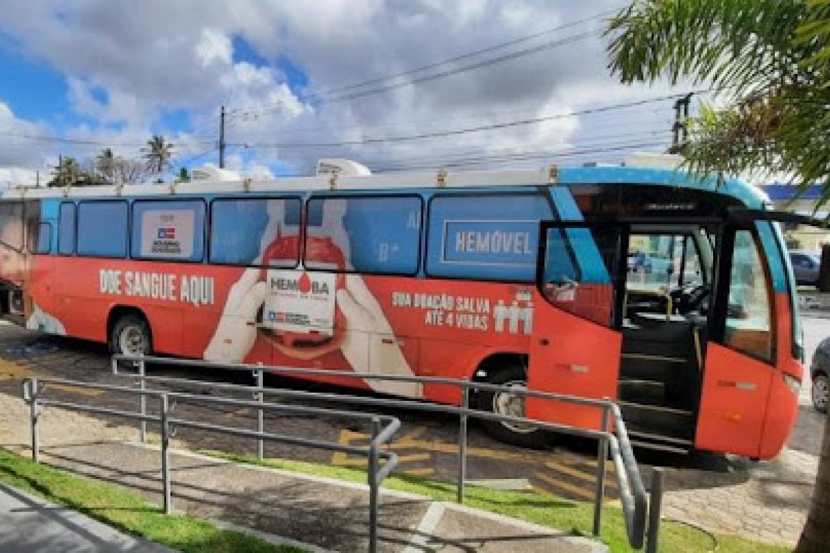 Unidade móvel do Hemoba estará no Hospital Roberto Santos de 14 a 17 de setembro