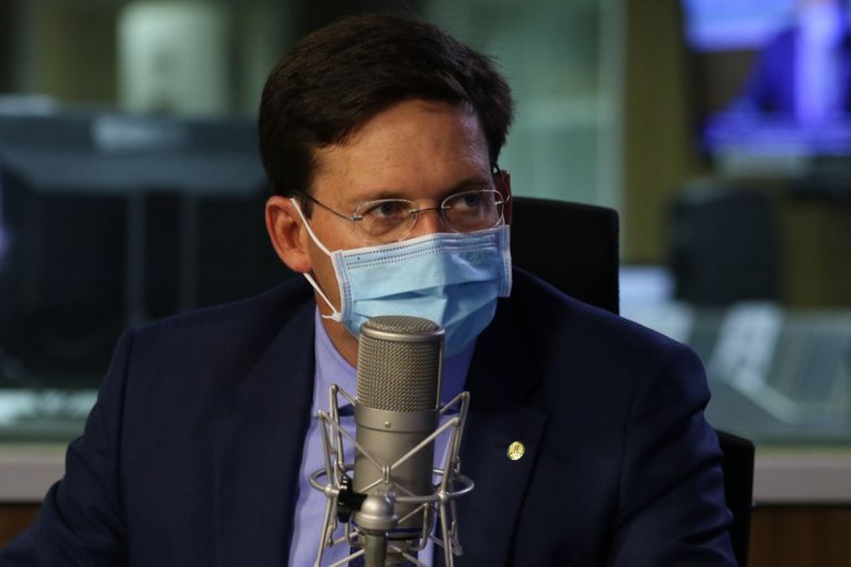 "Reafirmou compromisso com a democracia", afirma João Roma sobre carta de Bolsonaro