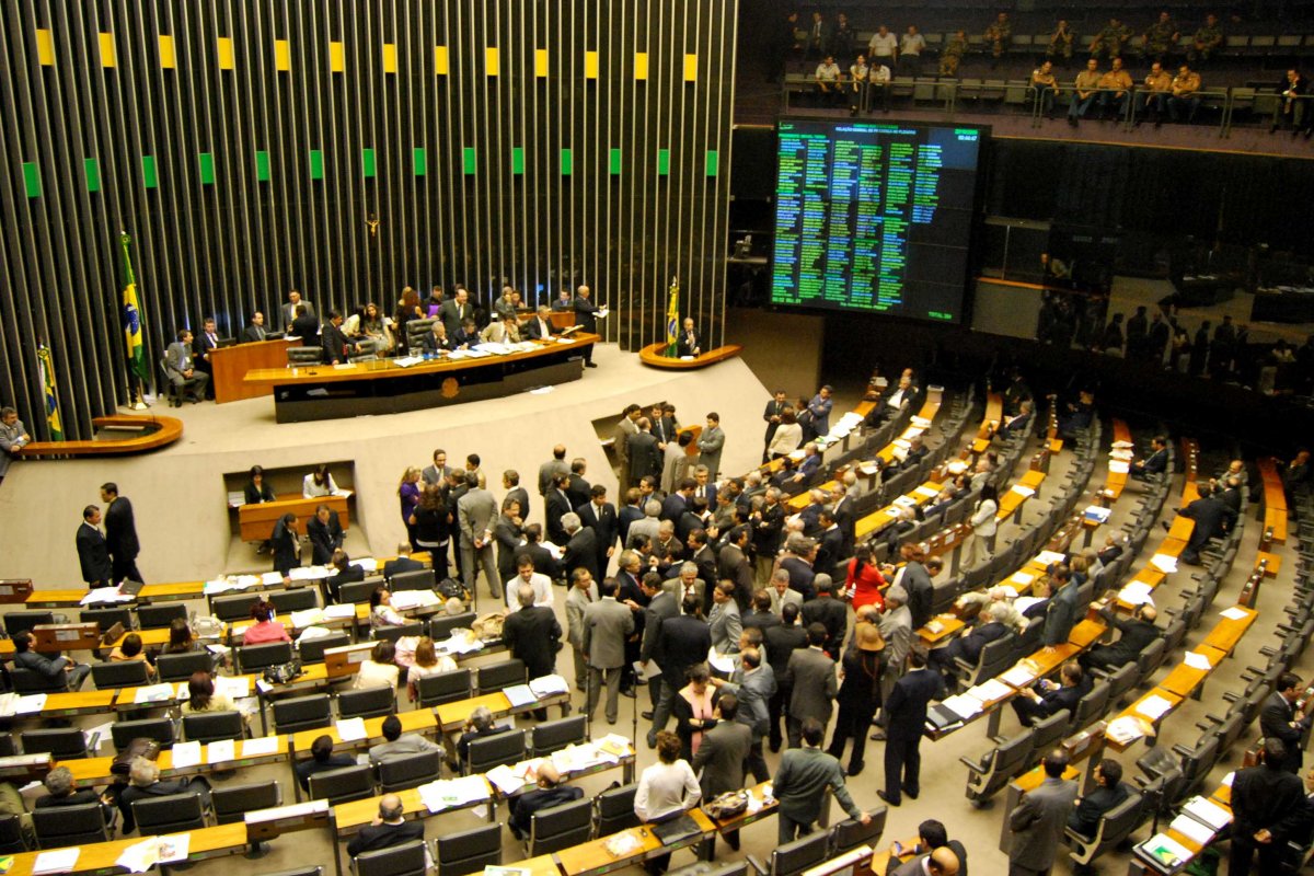 Câmara aprova PL que estabelece novo código eleitoral