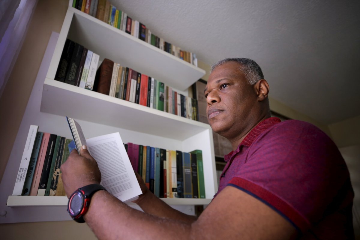 Livro de historiador baiano revela segredos, tensões e relações políticas em Camaçari