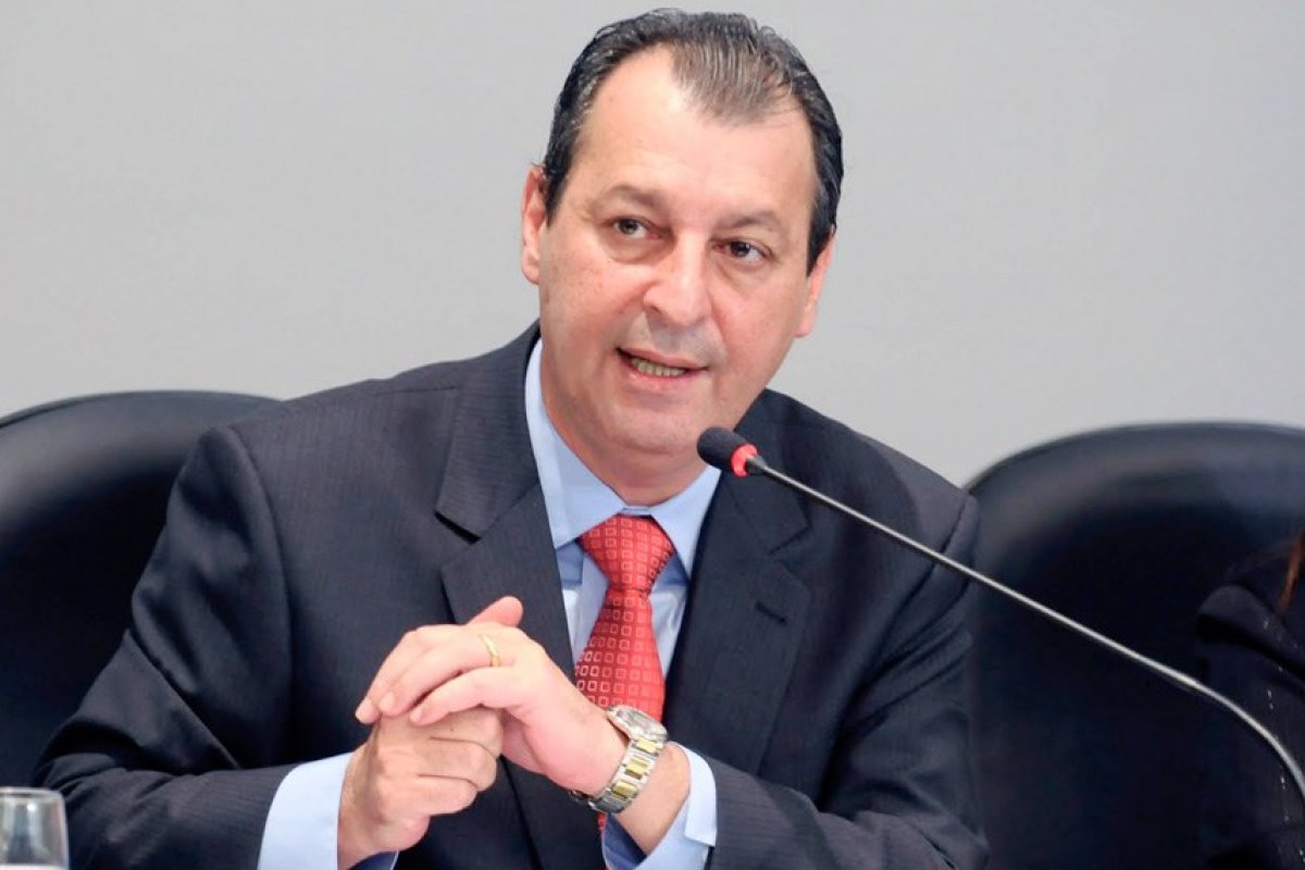CPI da Covid pode ser prorrogada, diz Omar Aziz