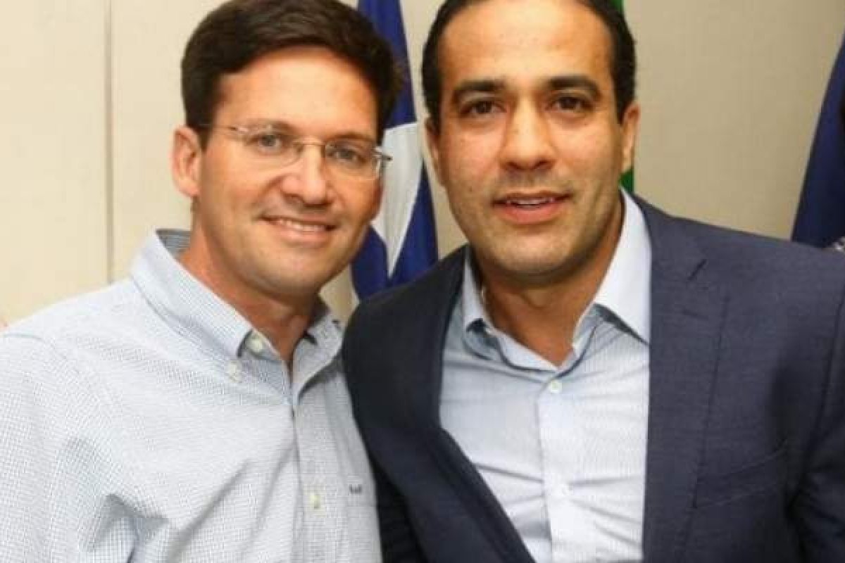  Roma recebe secretária de Bruno Reis em Brasília