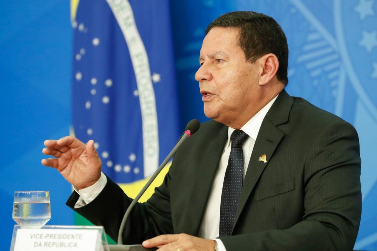 Mourão diz que Bolsonaro já esperava que MP do Marco Civil seria devolvida
