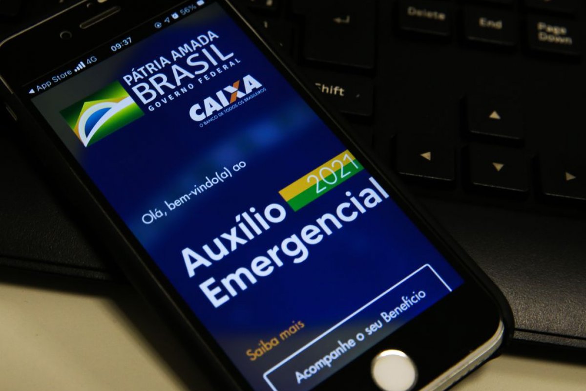 3,8 milhões de pessoas deixam de ser beneficiadas pelo Auxílio emergencial
