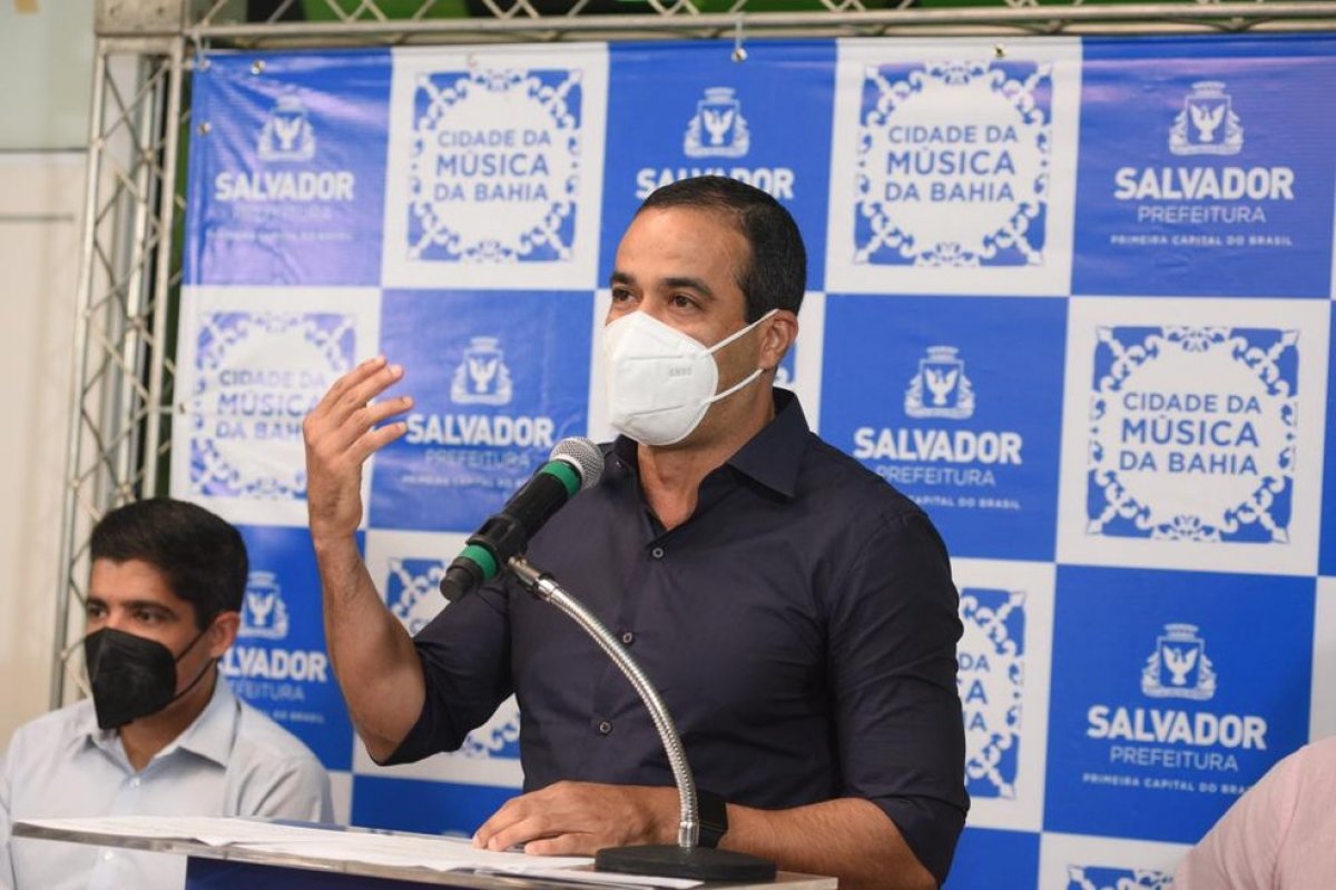 Bruno Reis diz que troca no comando da Salvamar ocorreu para atender demanda dos salva-vidas