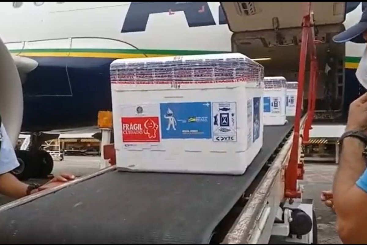 Mais 65,7 mil doses de vacina contra Covid-19 são enviadas pelo Governo Federal à Bahia 