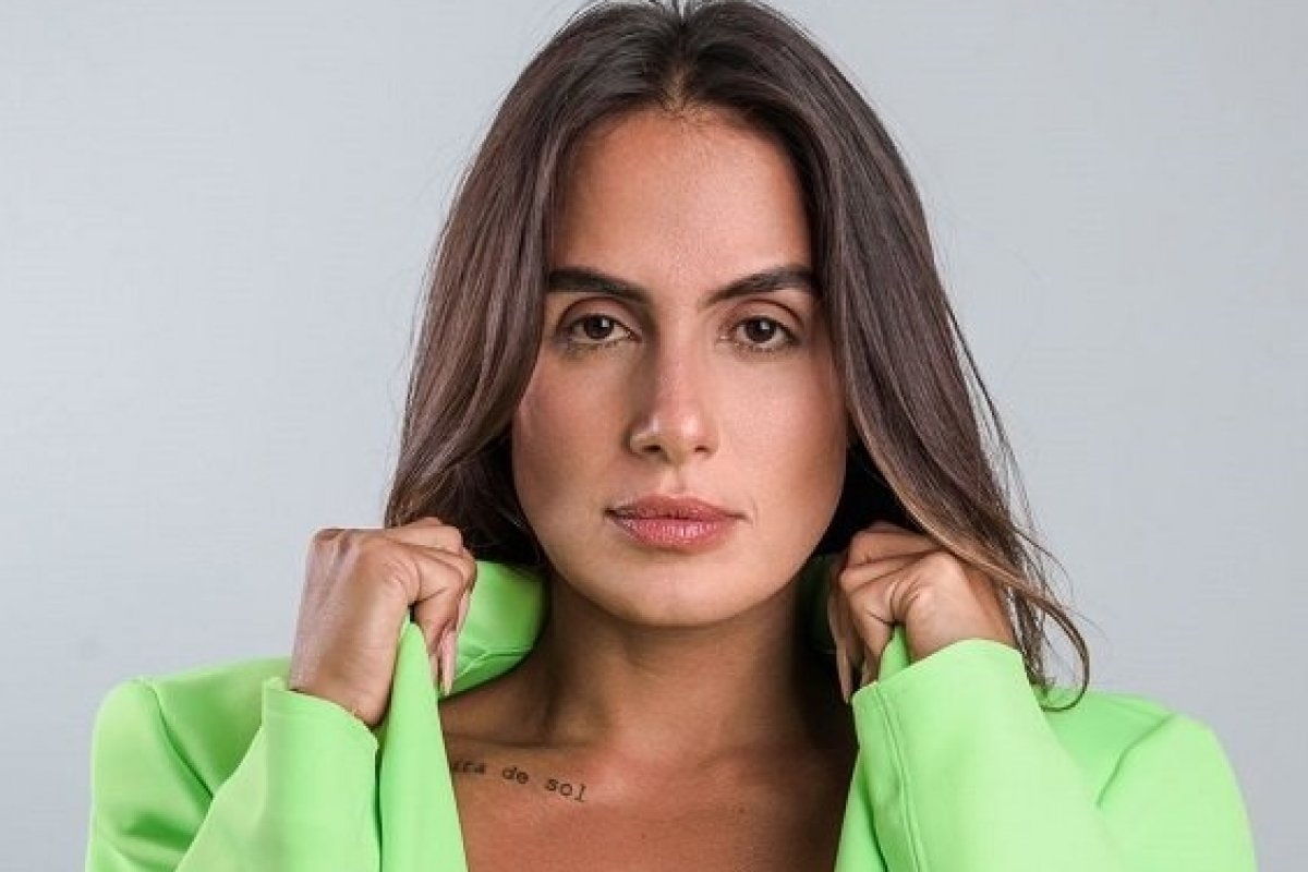 Ex-BBB  Carol Peixinho é a embaixadora do Fashion 4 Likes SDB  