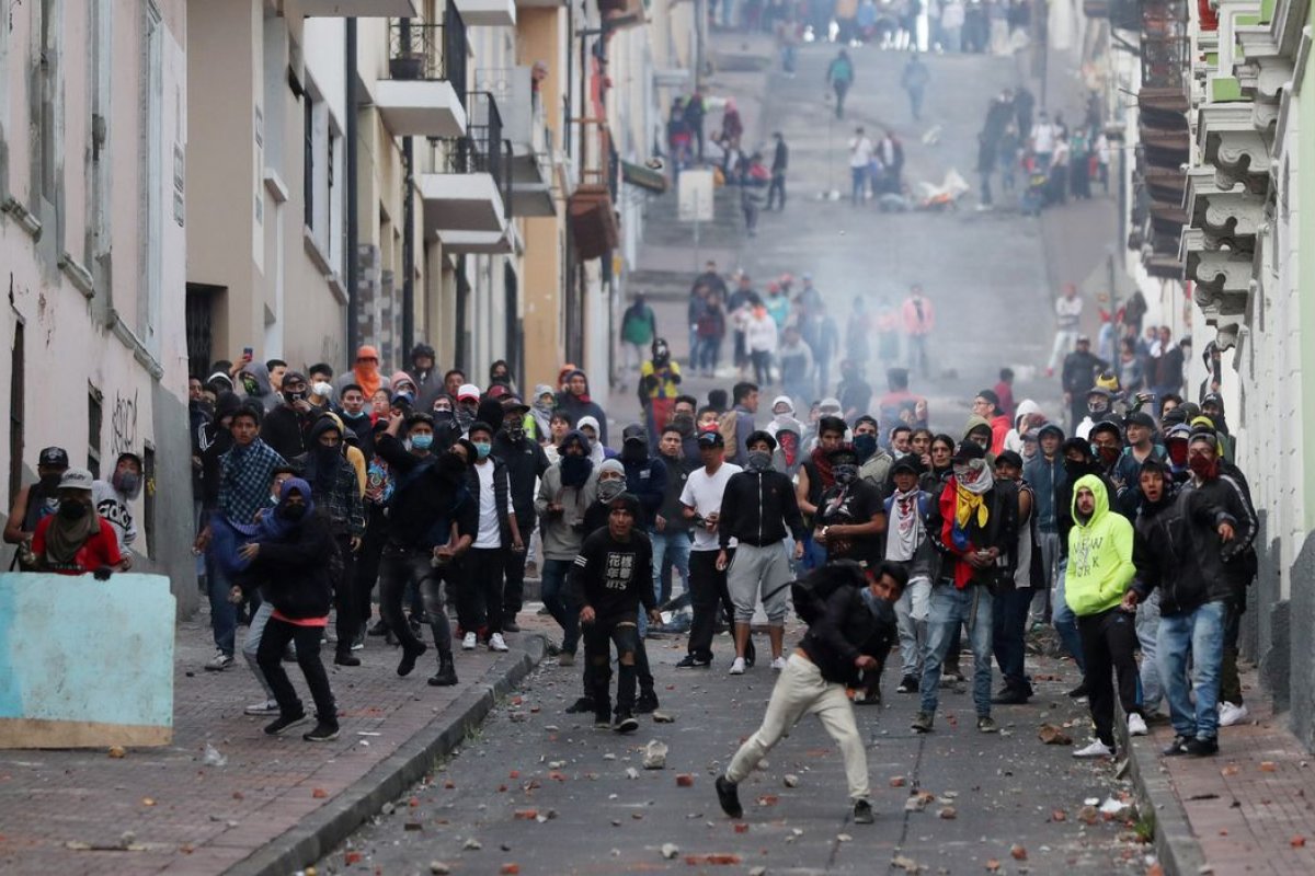 Após rebelião com mais de 100 mortes, Equador decreta estado de exceção em prisões 