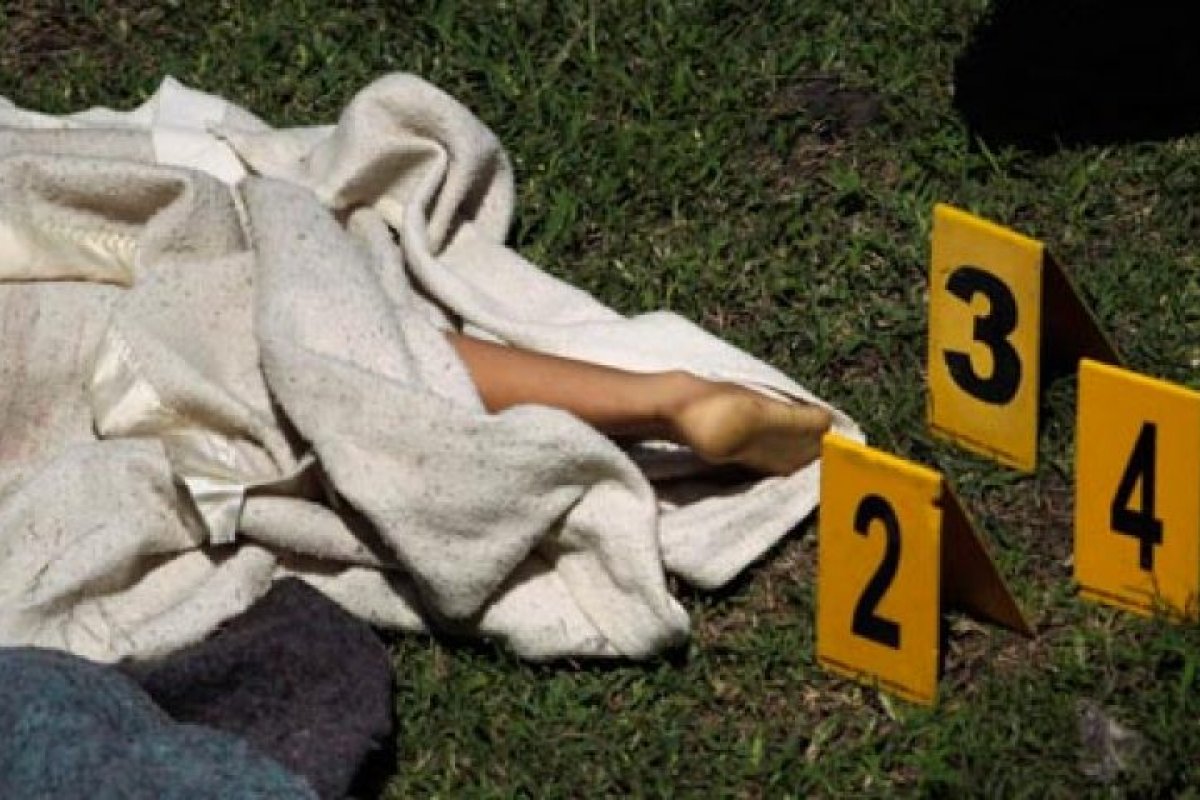 Três mulheres são mortas dentro de casa em Duque de Caxias