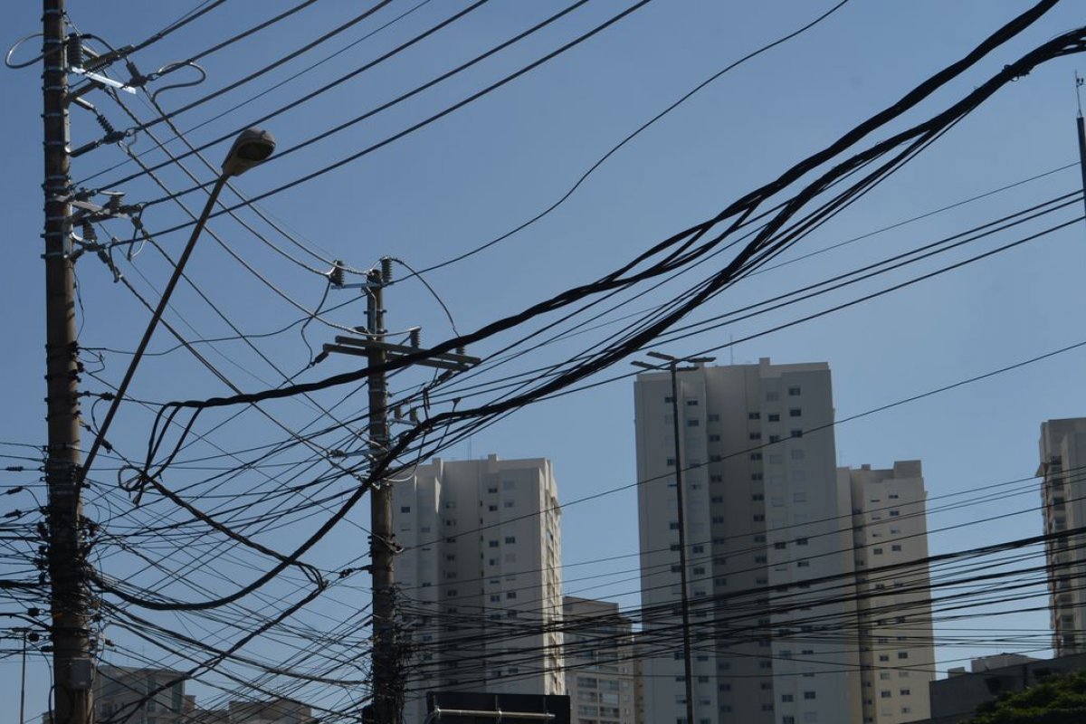 Aneel libera corte de energia por falta de pagamento a partir desta sexta-feira (1º)
