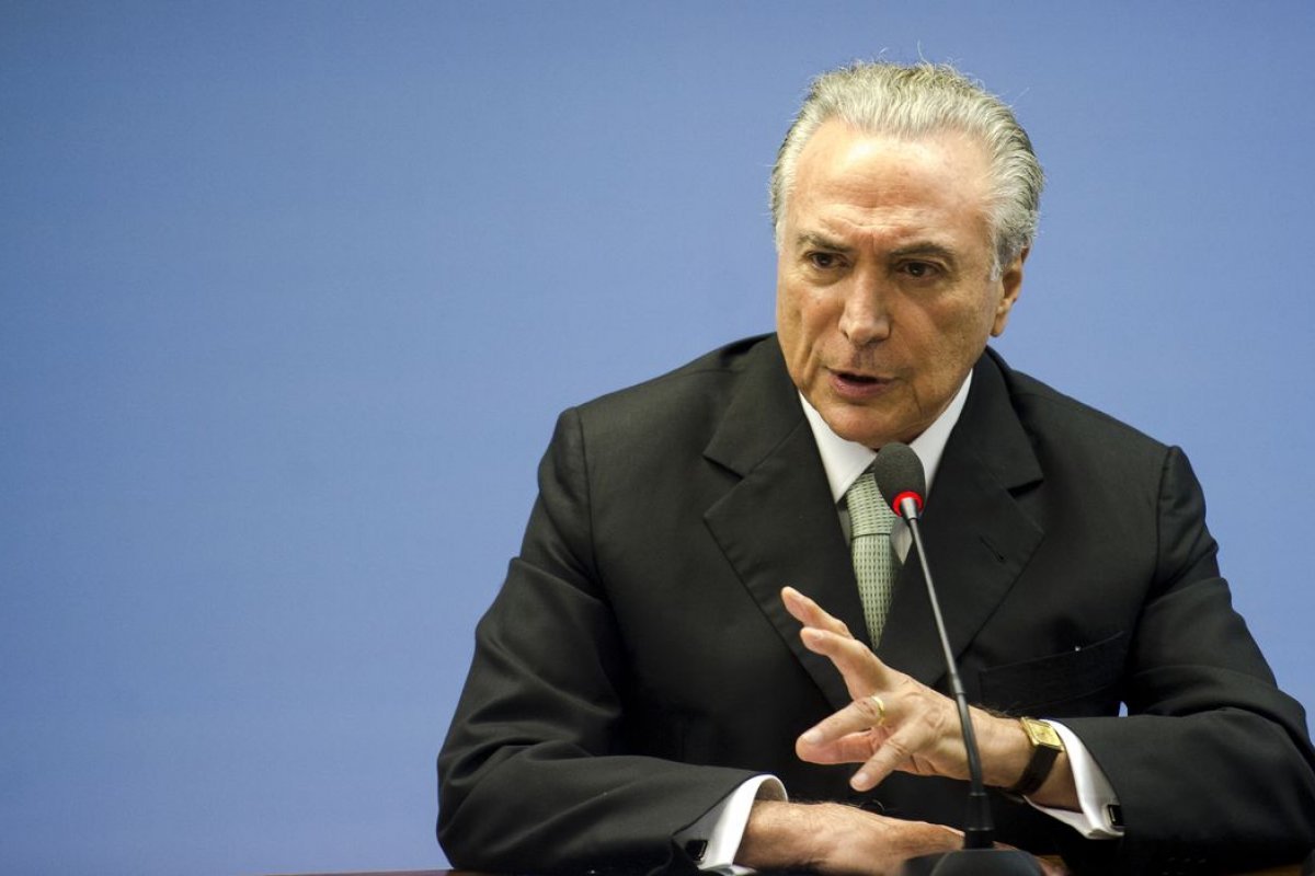 “Mesmo se fosse convidado, eu não iria”, diz Temer sobre jantar com pré-candidatos