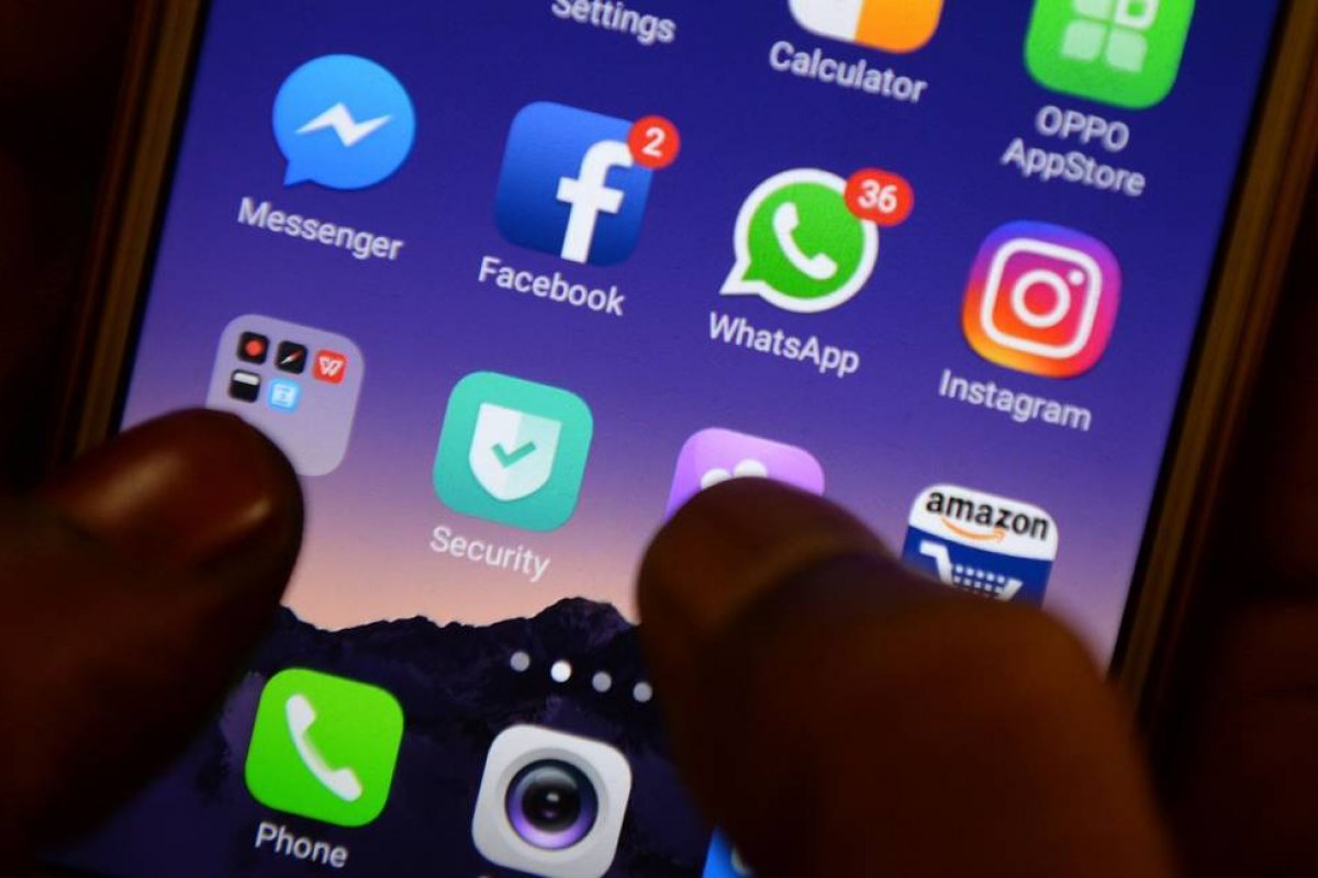 "Estamos trabalhando para que tudo volte ao normal o quanto antes", diz Facebook sobre pane nas redes