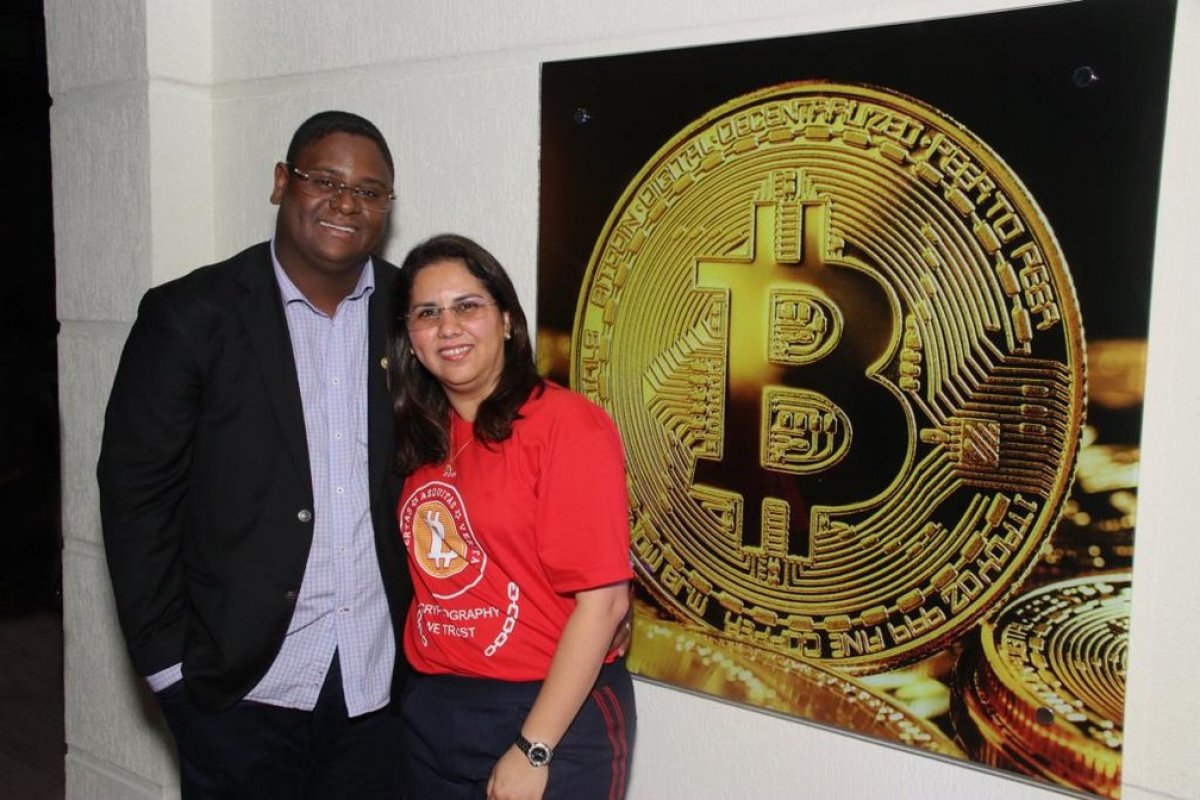 MPF faz denúncia de que empresa do 'faraó dos bitcoins' aplicava dinheiro do tráfico e da milícia