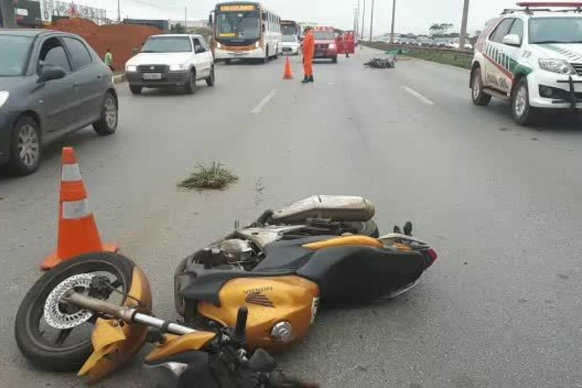 Colisão deixa motociclista ferido no bairro de Vila Canaria nesta quinta-feira (26)