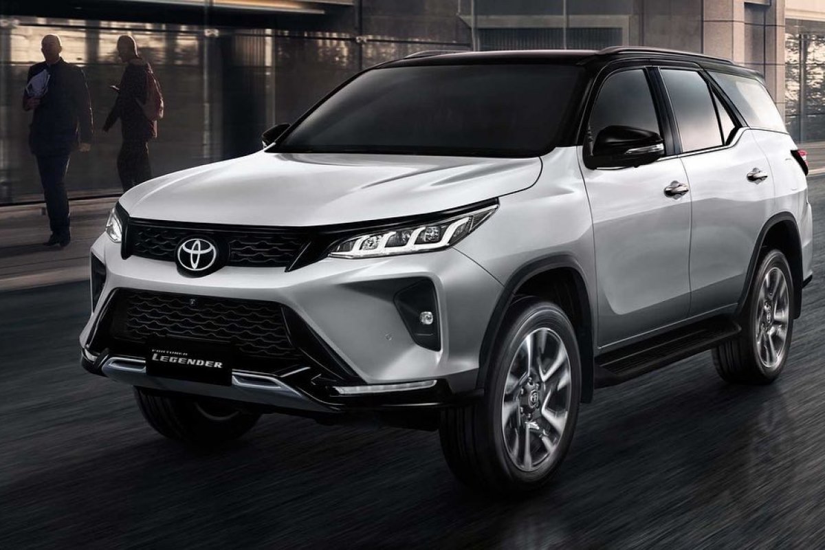 Toyota pode lançar SW4 com visual diferenciado no Brasil