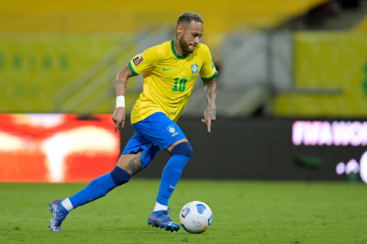 Com Neymar, Brasil enfrenta Colômbia neste domingo pelas Eliminatórias da Copa