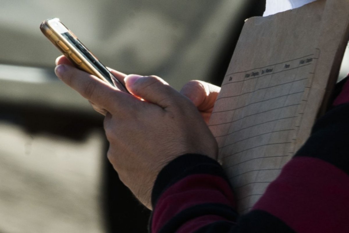 Anatel planeja criar selo de qualidade de telefonia celular
