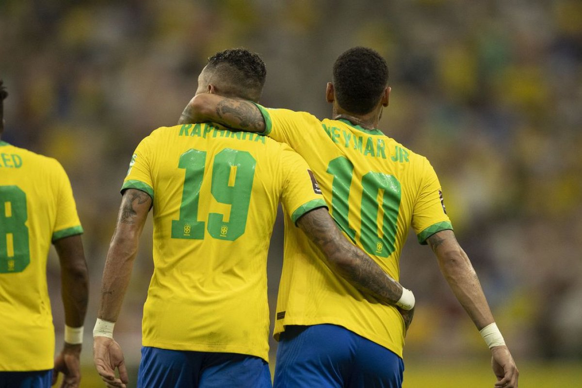 Eliminatórias: Após ser chamado de 'idiota' em transmissão, Neymar se destaca em goleada sobre Uruguai