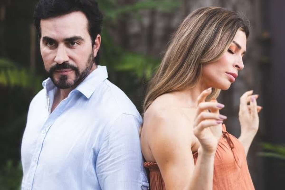 Grazi Massafera foi a escolhida para ser a musa do novo clipe do padre Fábio de Melo