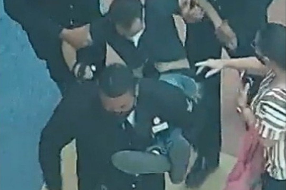 Suspeito de furtar joalheria em shopping de Salvador é conduzido à delegacia 