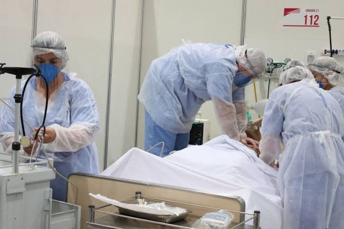 Brasil tem 373 mortes e mais de 15 mil casos de Covid-19