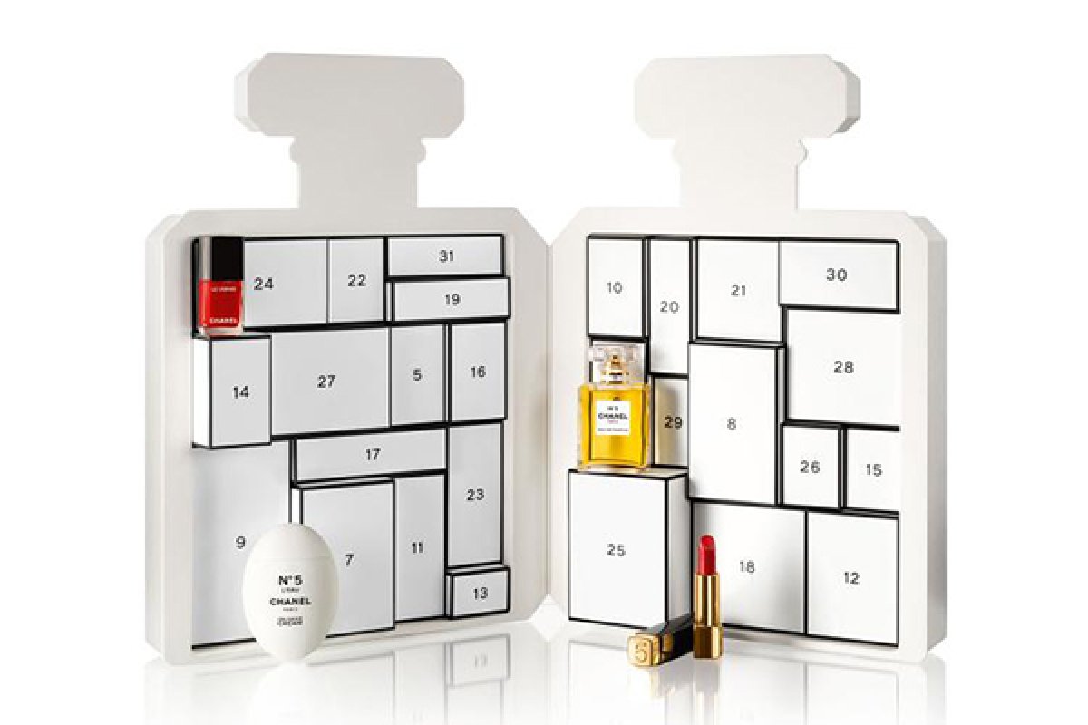 Chanel lança calendário do advento recheado de produtos!