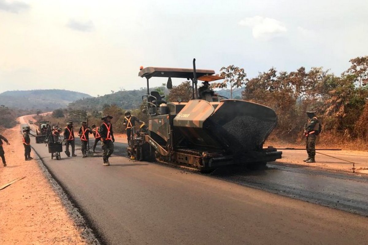 Batalhão do exercito é recordista em pavimentação de obras no Pará 