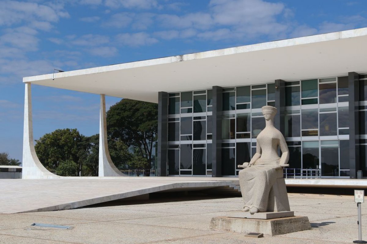 STF julga implementação do juiz de garantia nesta segunda-feira (25)