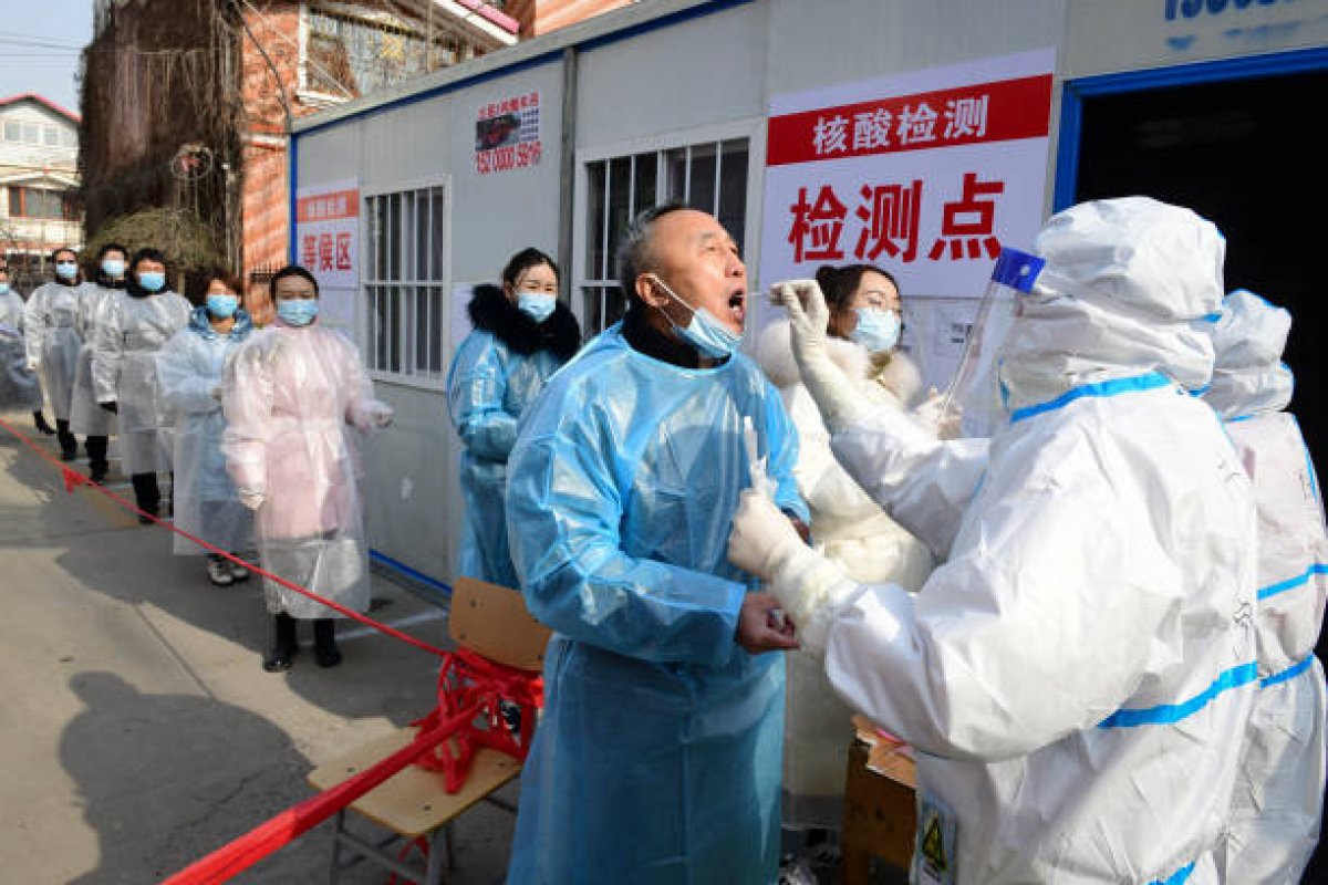 Com aumento de casos de Covid-19, China faz novos confinamentos
