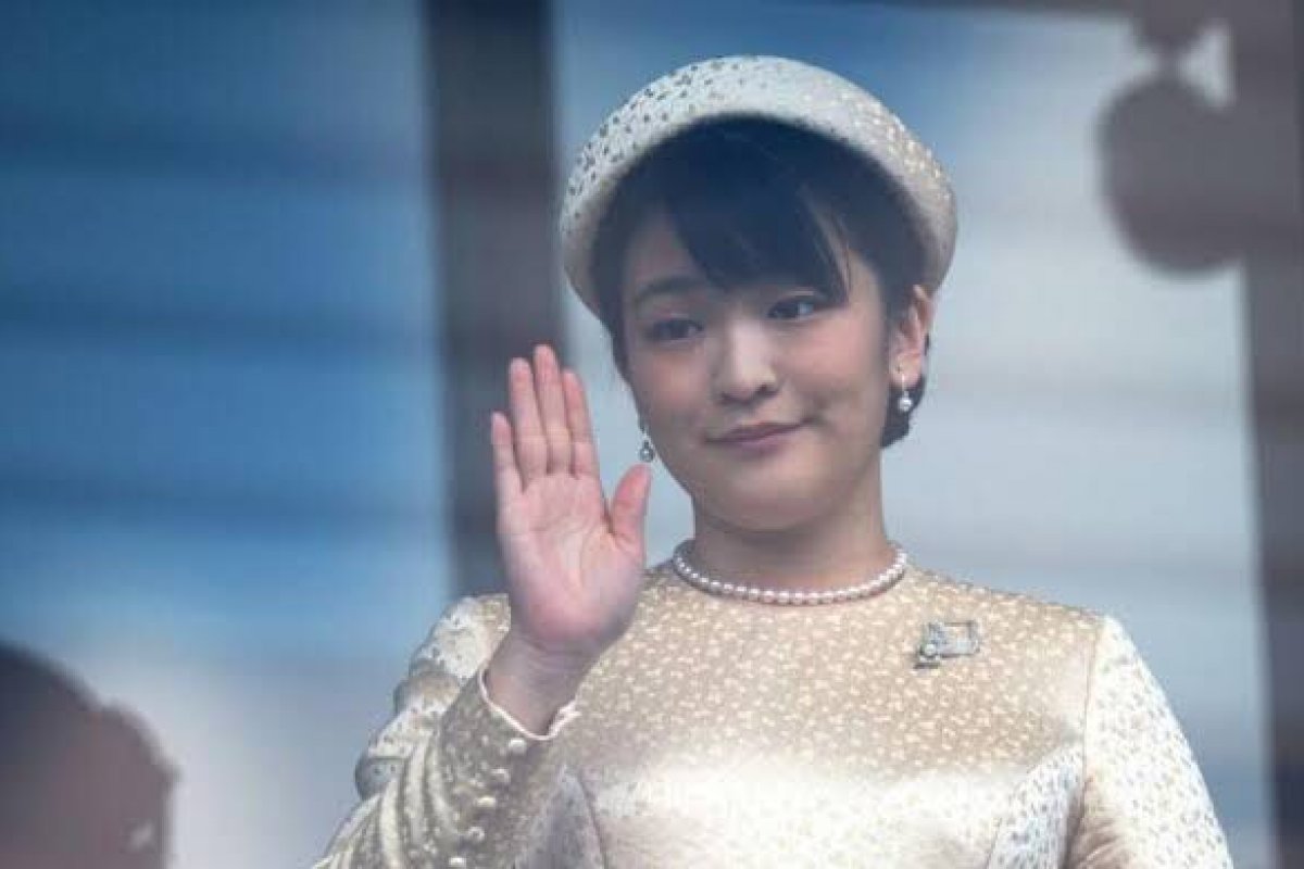 Princesa Mako, do Japão, deixa de fazer parte da família real após se casar com plebeu 