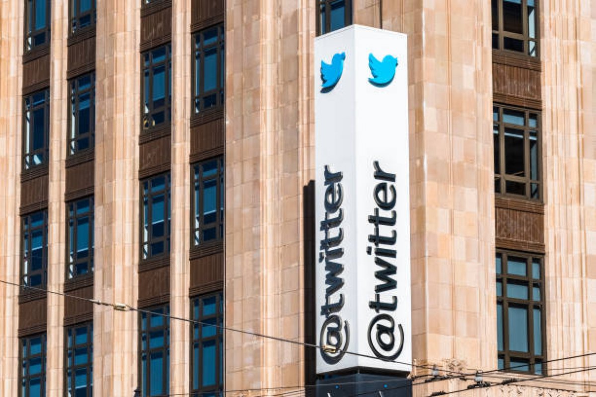 Com crescimento de 37%, Twitter ainda registra prejuízo de US$537 milhões