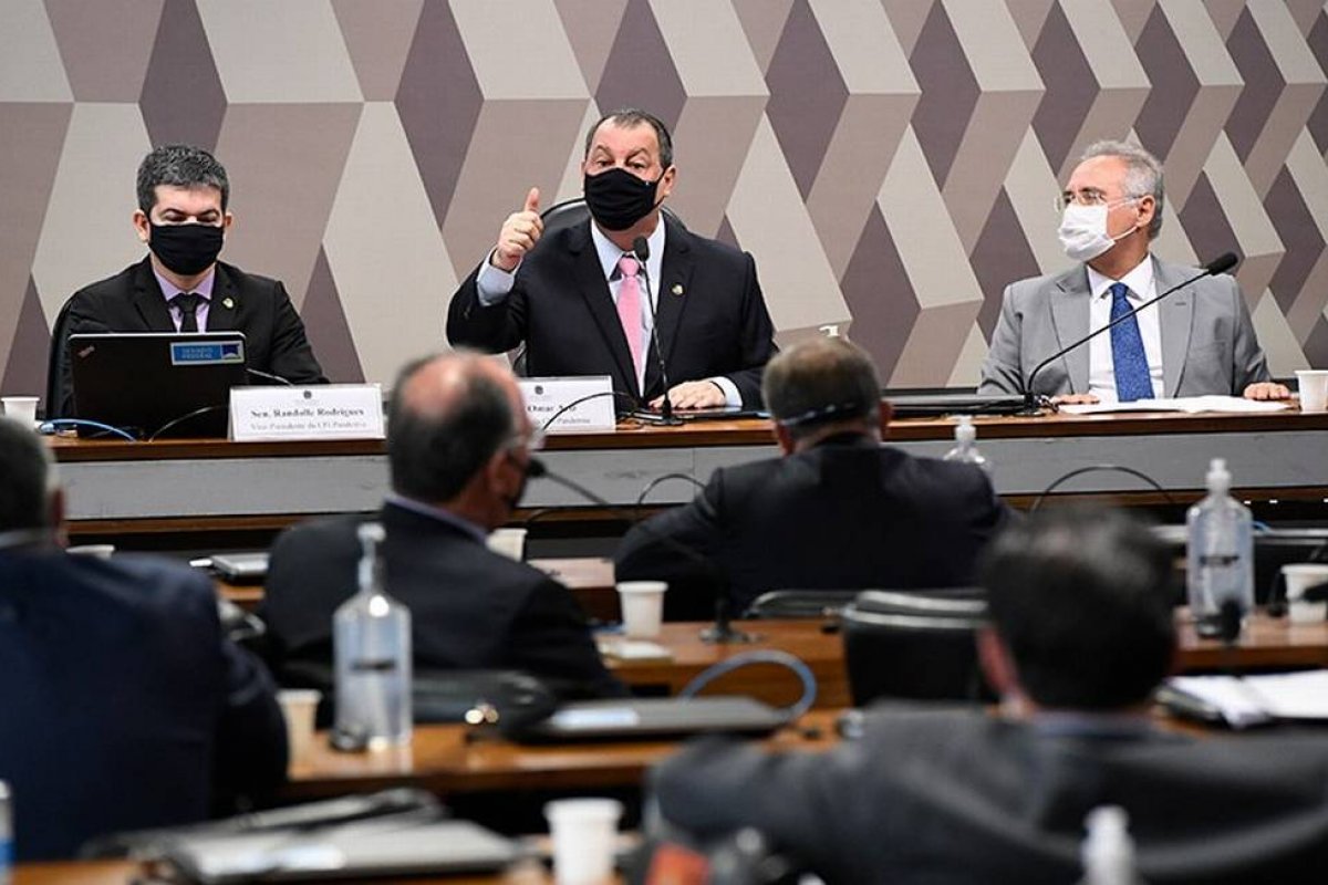 CPI da Covid aprova relatório final contendo 80 indiciamentos 