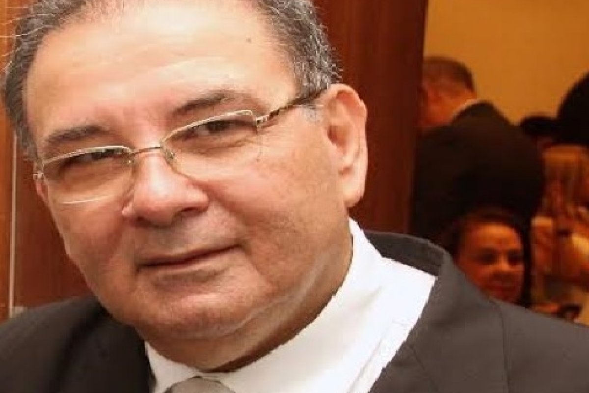 Professor José Valber é eleito Superintendente de empresa que administra Hospital Universitário Prof. Edgard Santos 