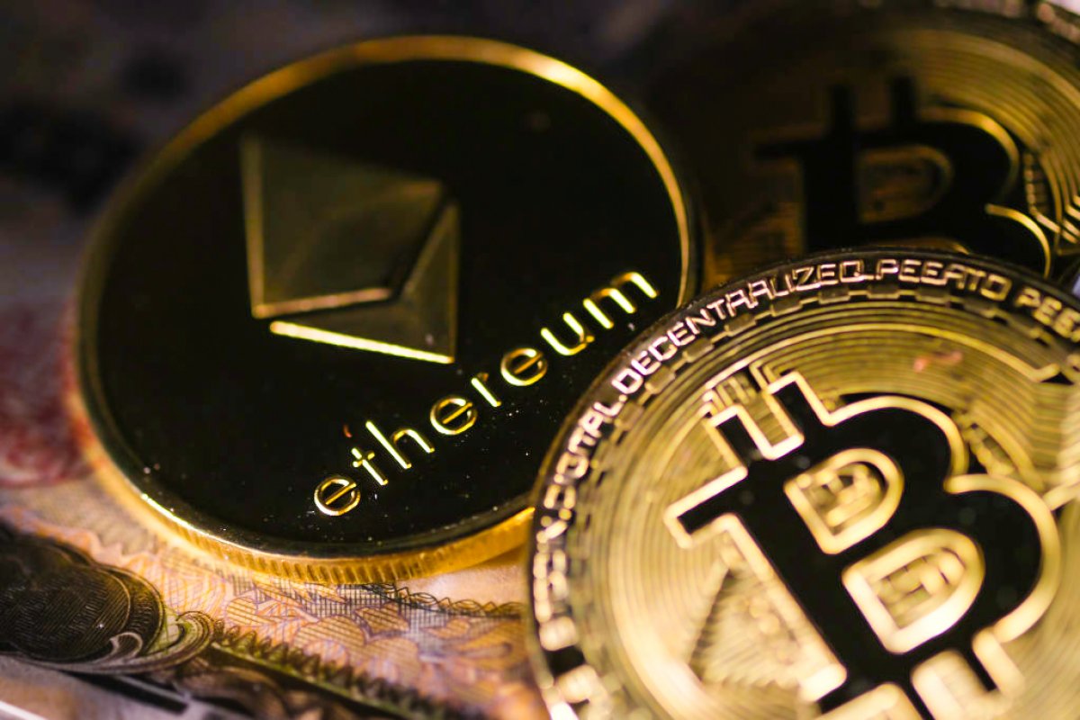 Hackers roubam mais de R$ 6 bilhões em criptomoedas no 3º trimestre