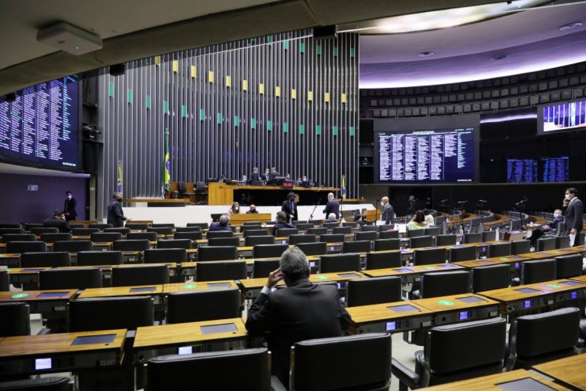 Votação da PEC dos Precatórios é adiada outra vez
