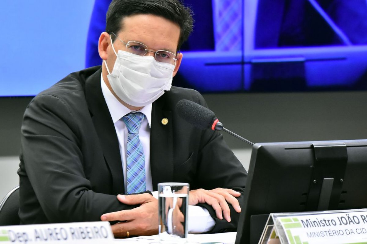 João Roma critica Rui Costa e pede que parlamentares aprovem Auxílio Brasil