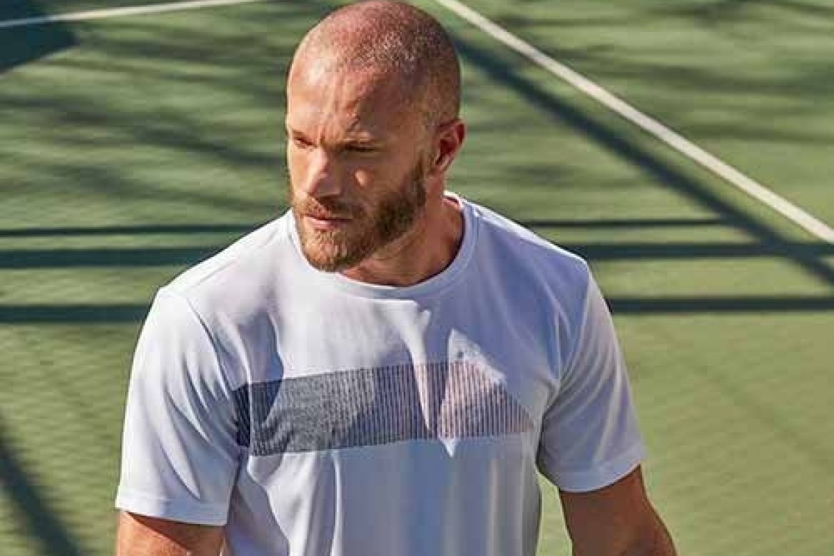 Renner apresenta sua nova coleção esportiva