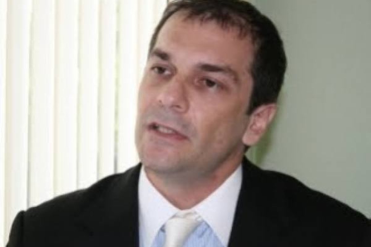 Vídeo: governo do Ceará obrigou infectados por Covid-19 a morrerem em casa, diz vereador