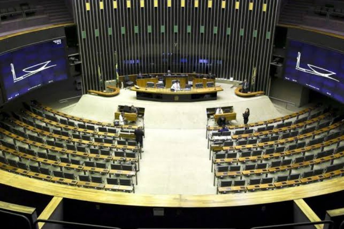 Veja como votaram os deputados baianos no 2º turno da PEC dos Precatórios