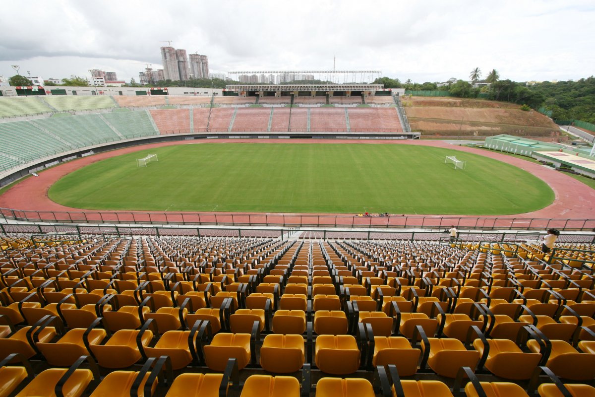 Projeto de futebol feminino abre inscrição gratuita em Pituaçu