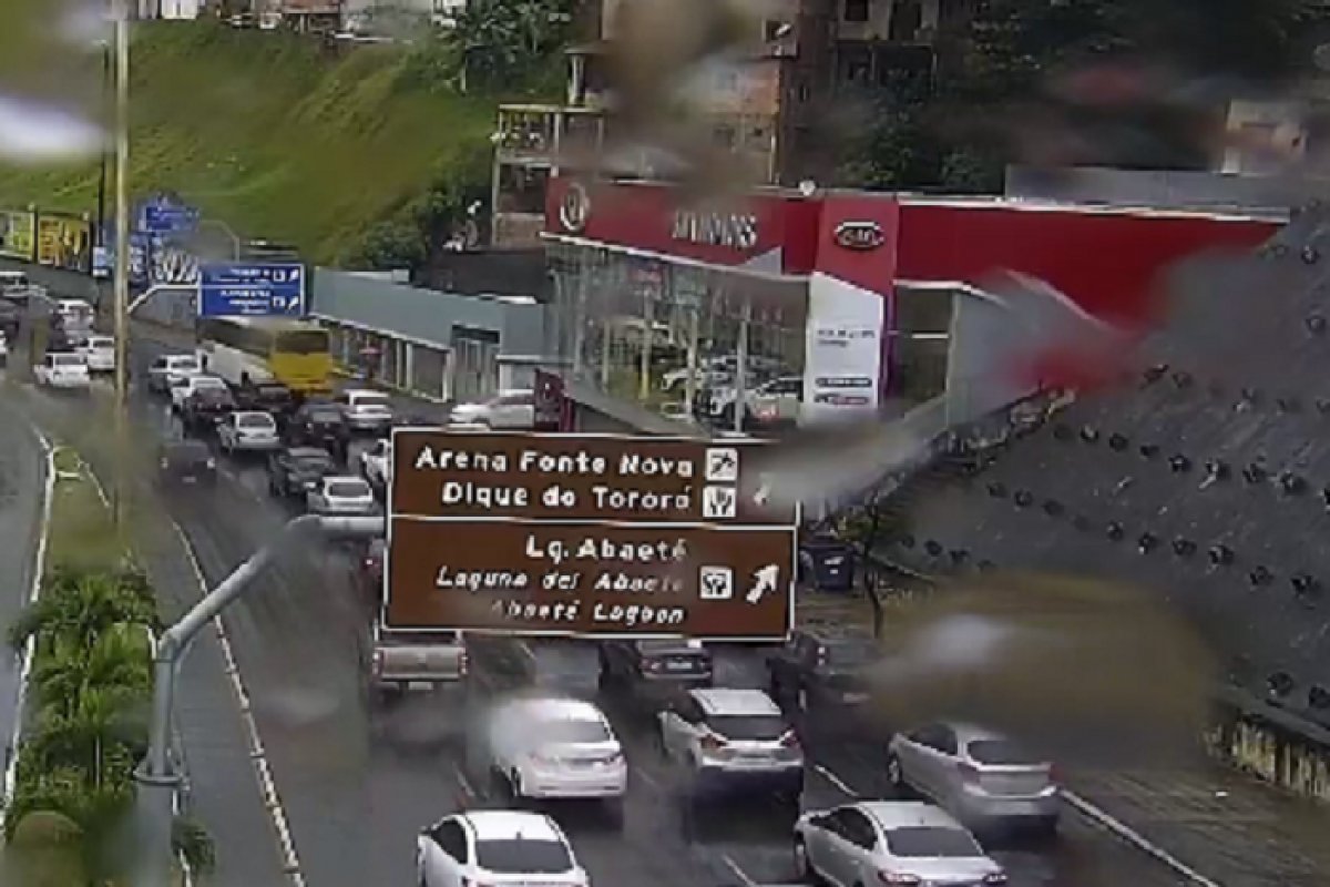 Boletim de trânsito: Saiba quais vias registram congestionamento nesta quarta-feira