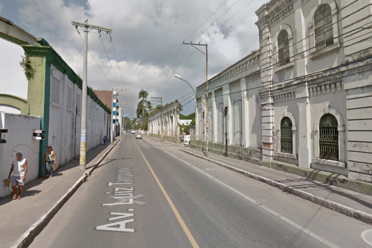 Realização de obras altera tráfego de veículos no Largo de Roma a partir desta quinta (3)