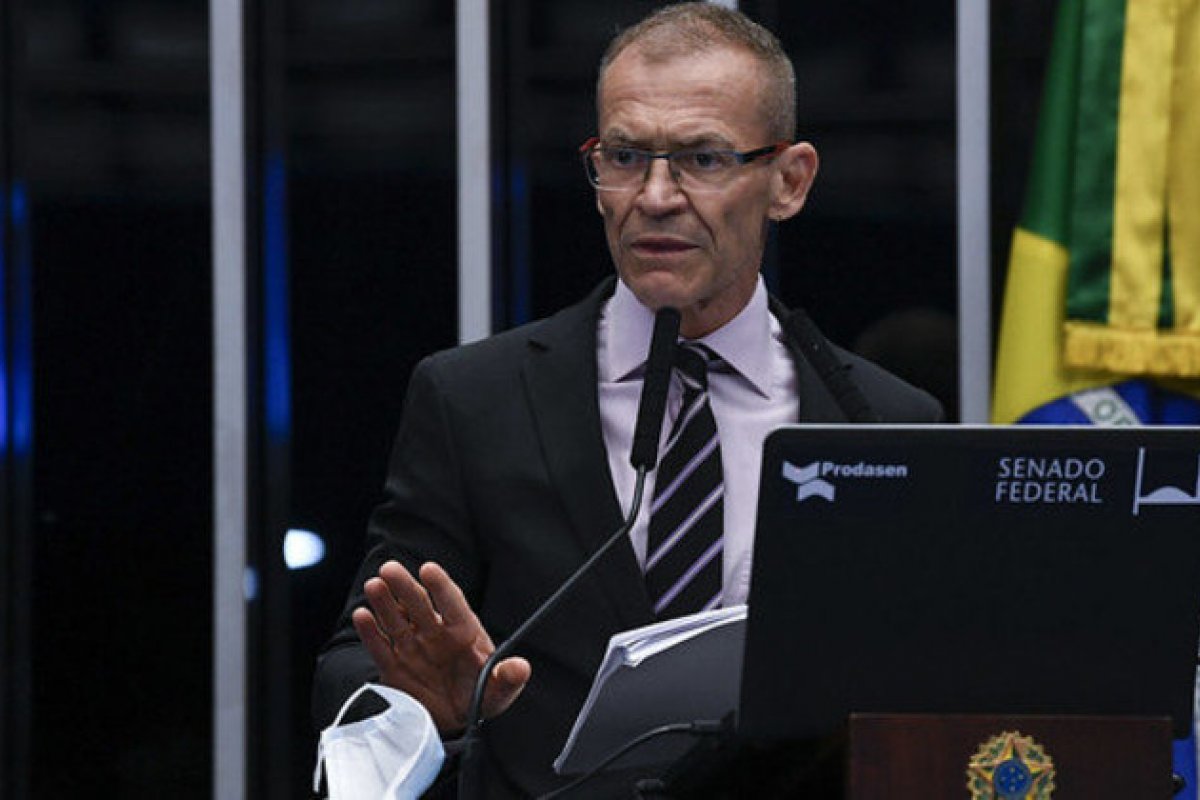Em depoimento à PF, Fabiano Contarato diz ter sofrido crime de ódio e discriminação 