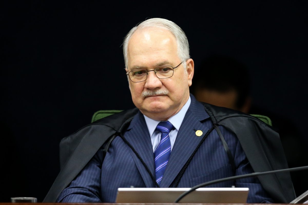 Ex-gerente da Petrobras é liberado da prisão após ter sentença anulada pelo ministro Edson Fachin